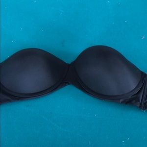 New without tags no underwire strapless bra